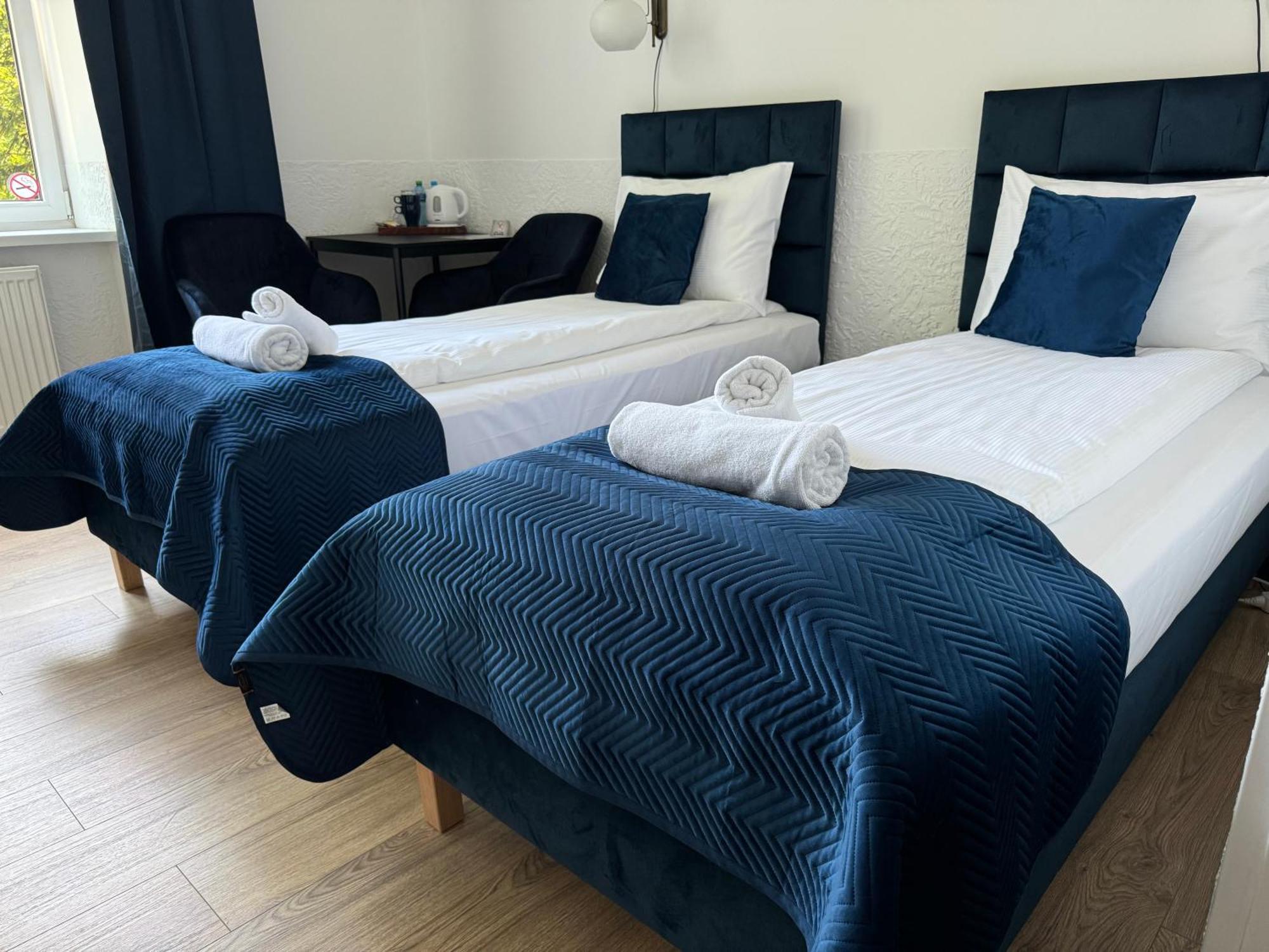 Iris Aparthotel Krasków Εξωτερικό φωτογραφία