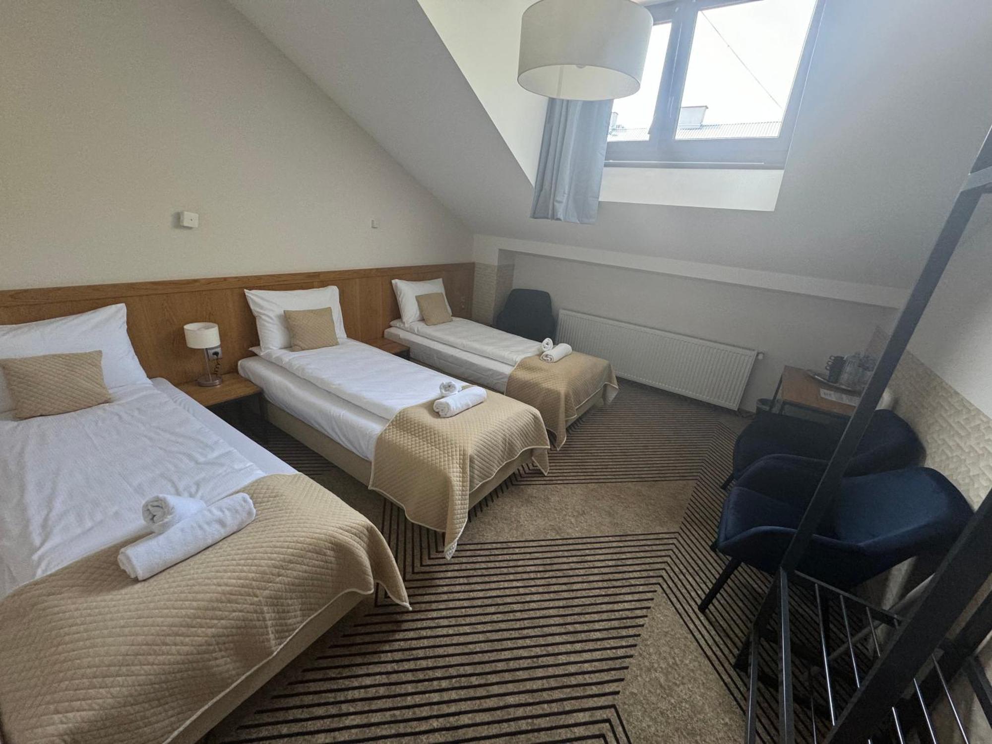 Iris Aparthotel Krasków Εξωτερικό φωτογραφία